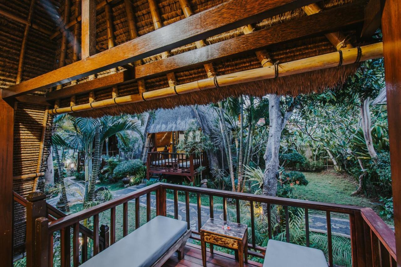 Alam Nusa Bungalow Huts & Spa นูซาเลมโบงัน ภายนอก รูปภาพ